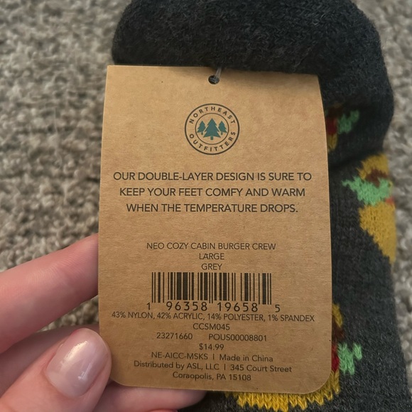 NWT Men’s shoe size 8-12.5 NORTHEAST OUTFITTERS Cozy Cabin Socks - Picture 5 of 5